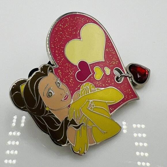 Belle Dangling Heart Jewel Disney Pin DLRP Disneyland Resort Paris Trading RARE - Picture 6 of 9
